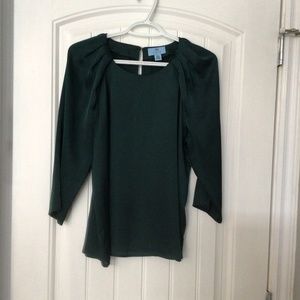 CeCe Ladies Blouse Sz Medium, Forest Green with back button closure